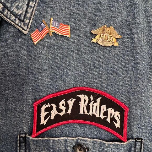 Vintage Harley Davidson Denim Vest w/ Various Biker Patches & Pins, Men's Medium - Picture 5 of 11